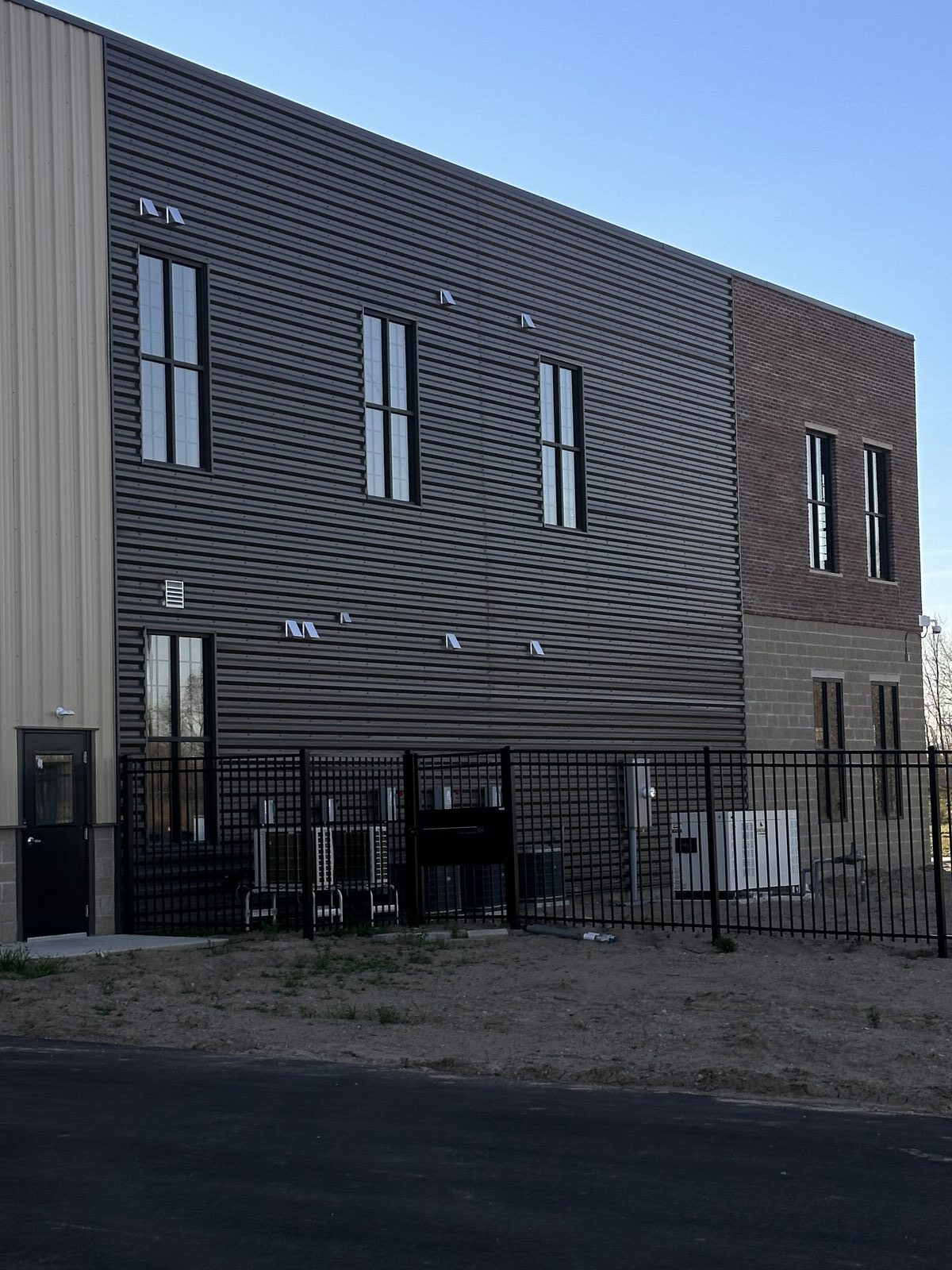 Commercial building glass and window installation Michigan